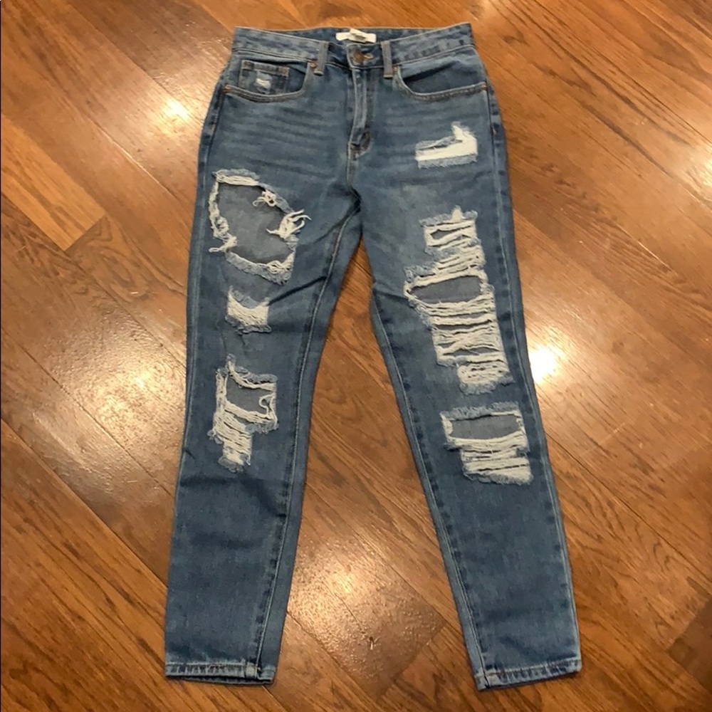Women’s High-Rose Distressed Jeans